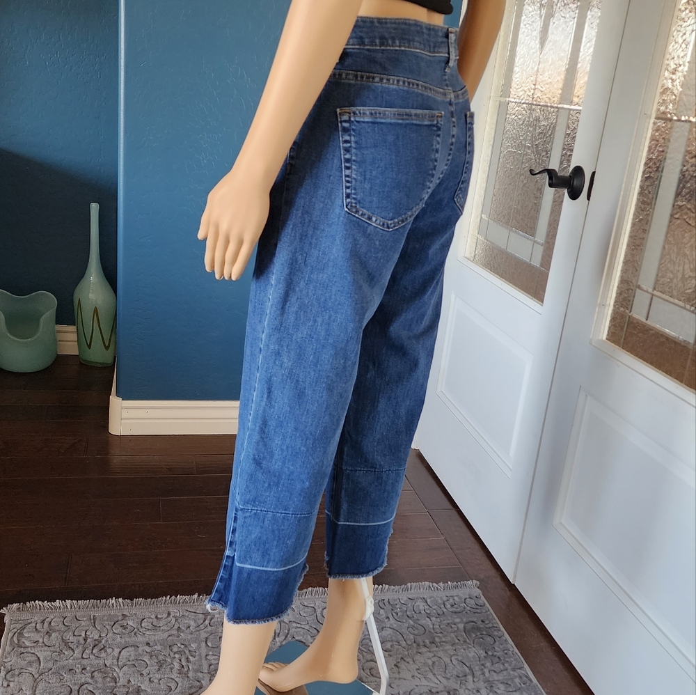 MICHAEL KORS WIDE LEG CROPPED JEANS SZ 6 - Picture 14 of 16